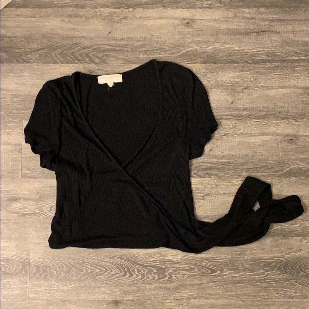 Black side tie shirt